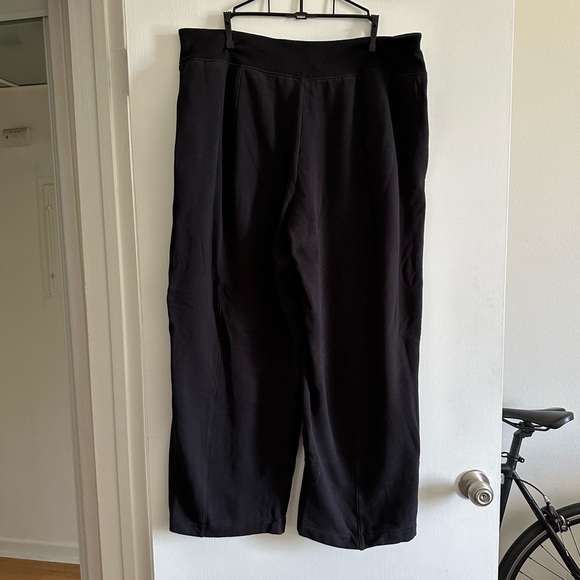 Athleta Black Retroplush Fleece Straight Leg Pant size 1X EUC - Picture 8 of 12